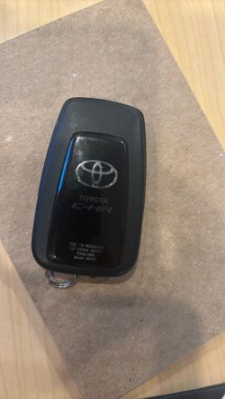 2018 Toyota C-HR Key fob 