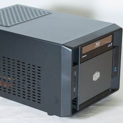 1080P ITX Gaming PC Intel Quad Core i7 CPU 16 GB Ram 250 GB SSD+500 GB HDD ATI Radeon RX 560 4 GB Graphics Wi-Fi Windows 10