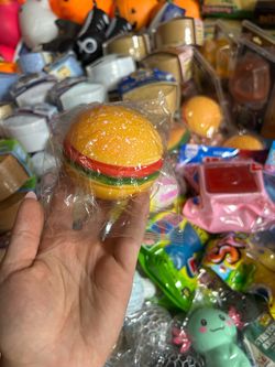 Viral Burger Squishy