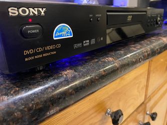 Sony CD/DVD player digital optical