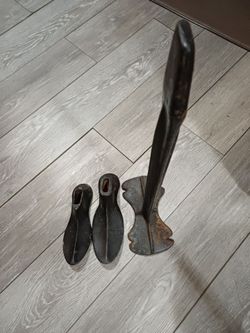 Antique cobbler shoe repair tools.(cast iron)(12/23/1890)