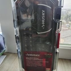 Husky 1/4 In Electronic Torque Screw Driver