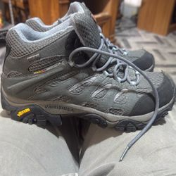 Merrell Continuum Wines Size 8 Great Condition!