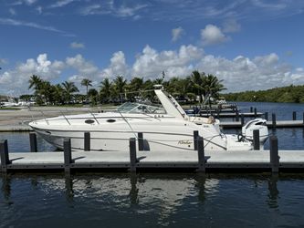 2004 Rinker Fiesta Vee 342