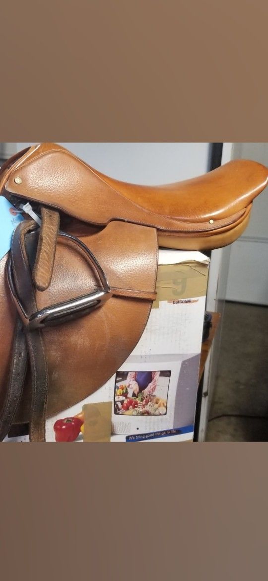 Crosby English Saddle Hunt 
