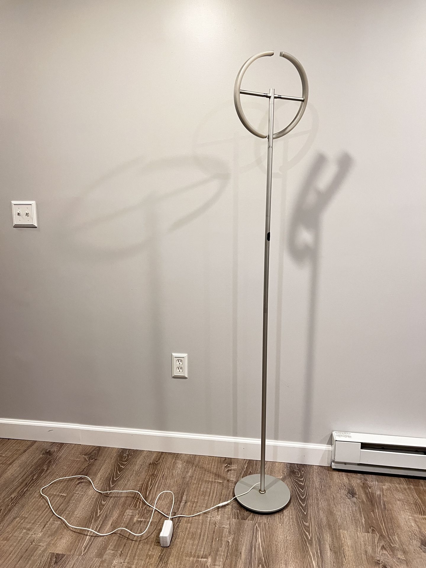Mid-century Modern Floor Lamp