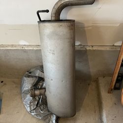 Muffler 
