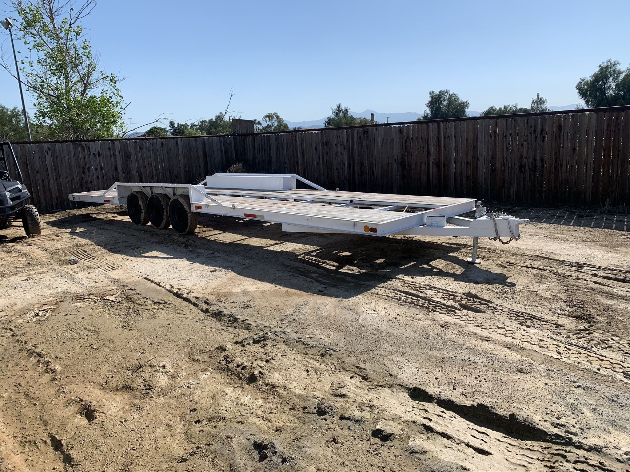 30ft Flatbed Trailer