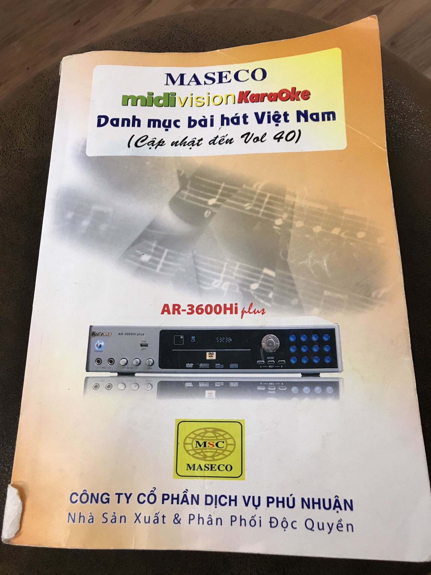 Karaoke system Vietnamese song
