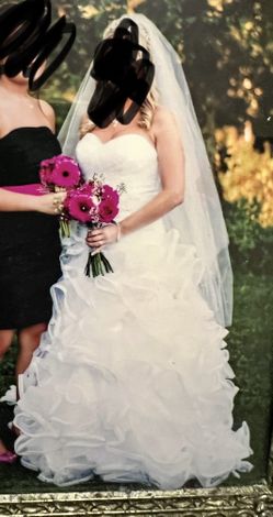 Vera Wang Wedding Dress Size 6