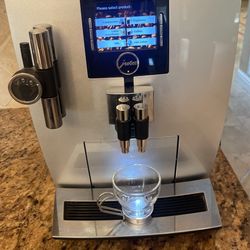 Jura J9.3 Full Automatic  Expresso Coffe Machine