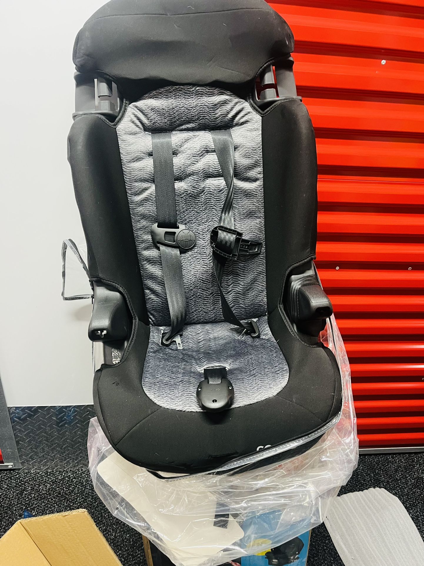 Cosco Finale DX 2-in-1 Booster Car Seat, Dusk
