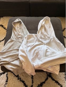 women’s zip ups