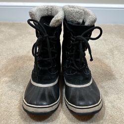 Size 6.5 Women’s Sorel Snow Boots