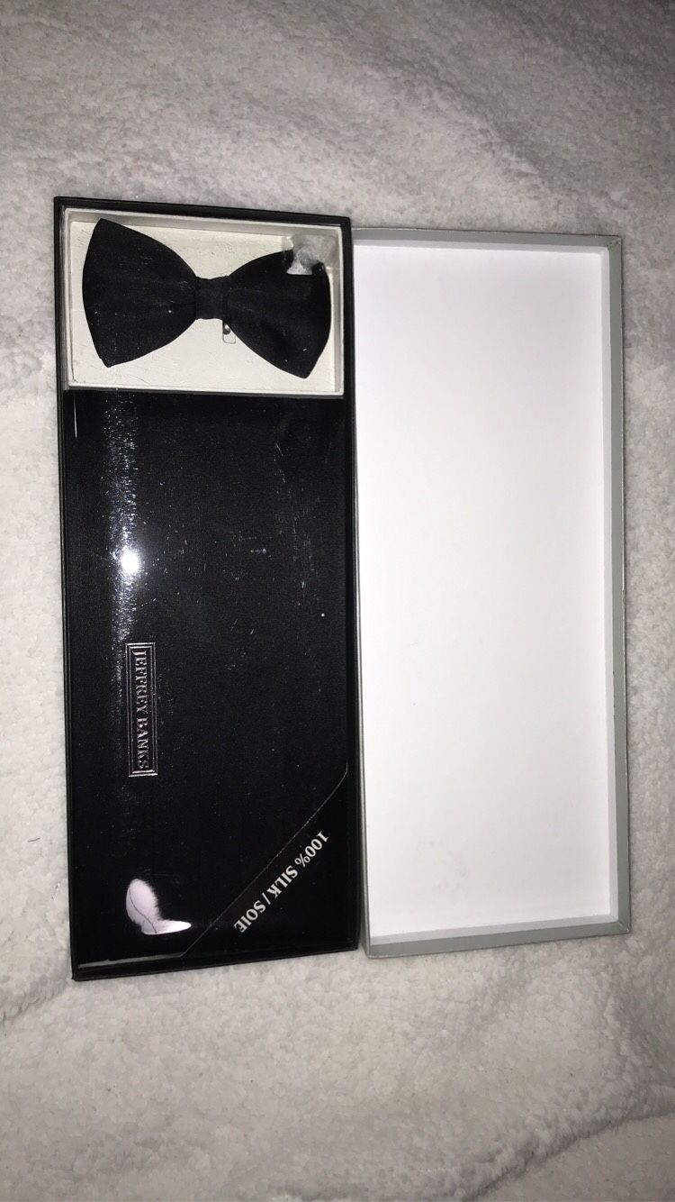 Men’s Cummerbunds And Bow ties 