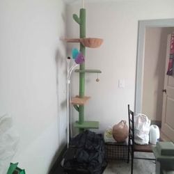 Floor-ceiling Cat Tower