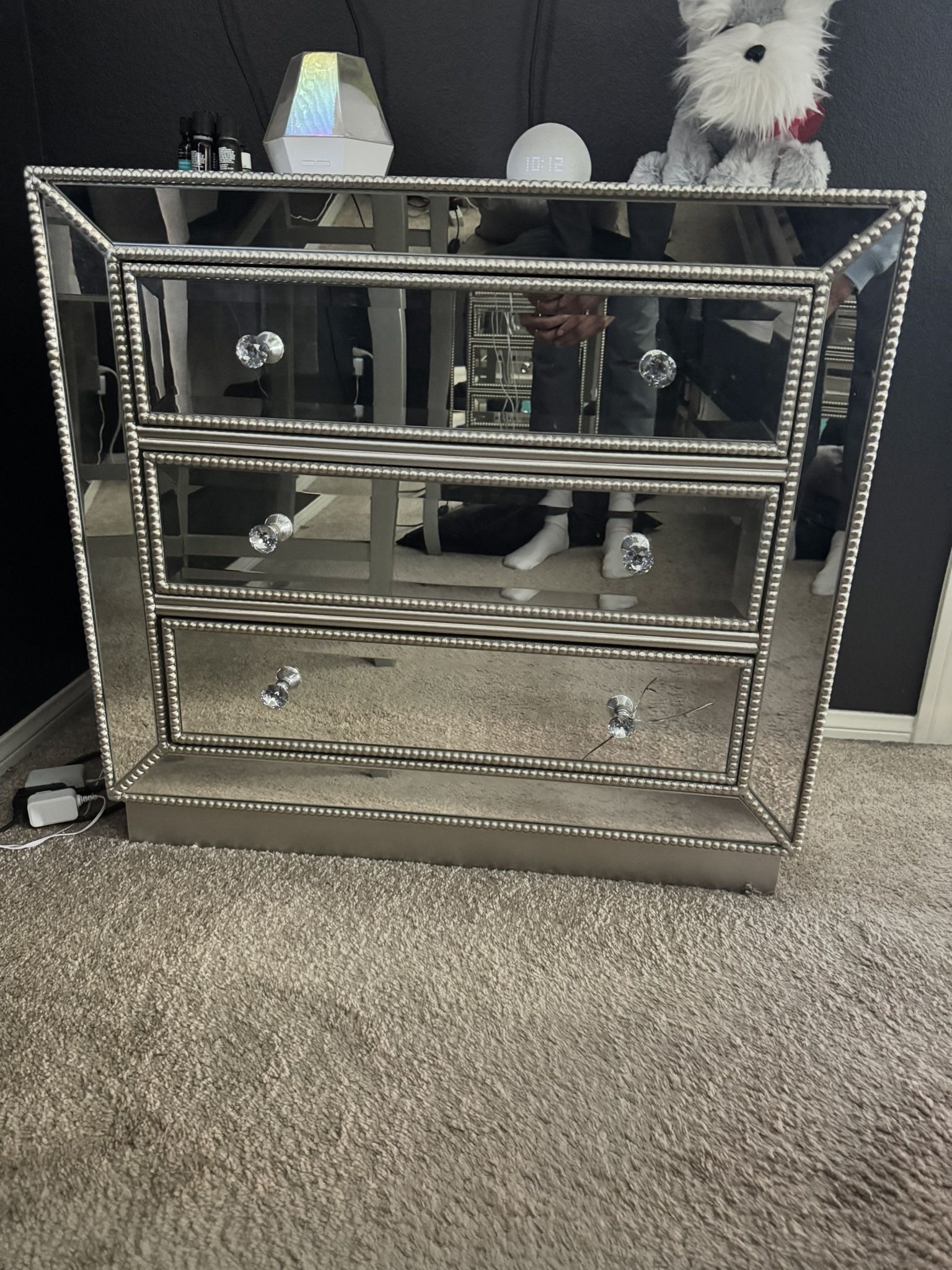 Mirrored Dressers – Matching Set