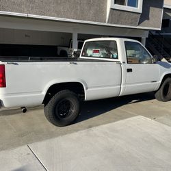 1990 Chevy Cheyenne Truck