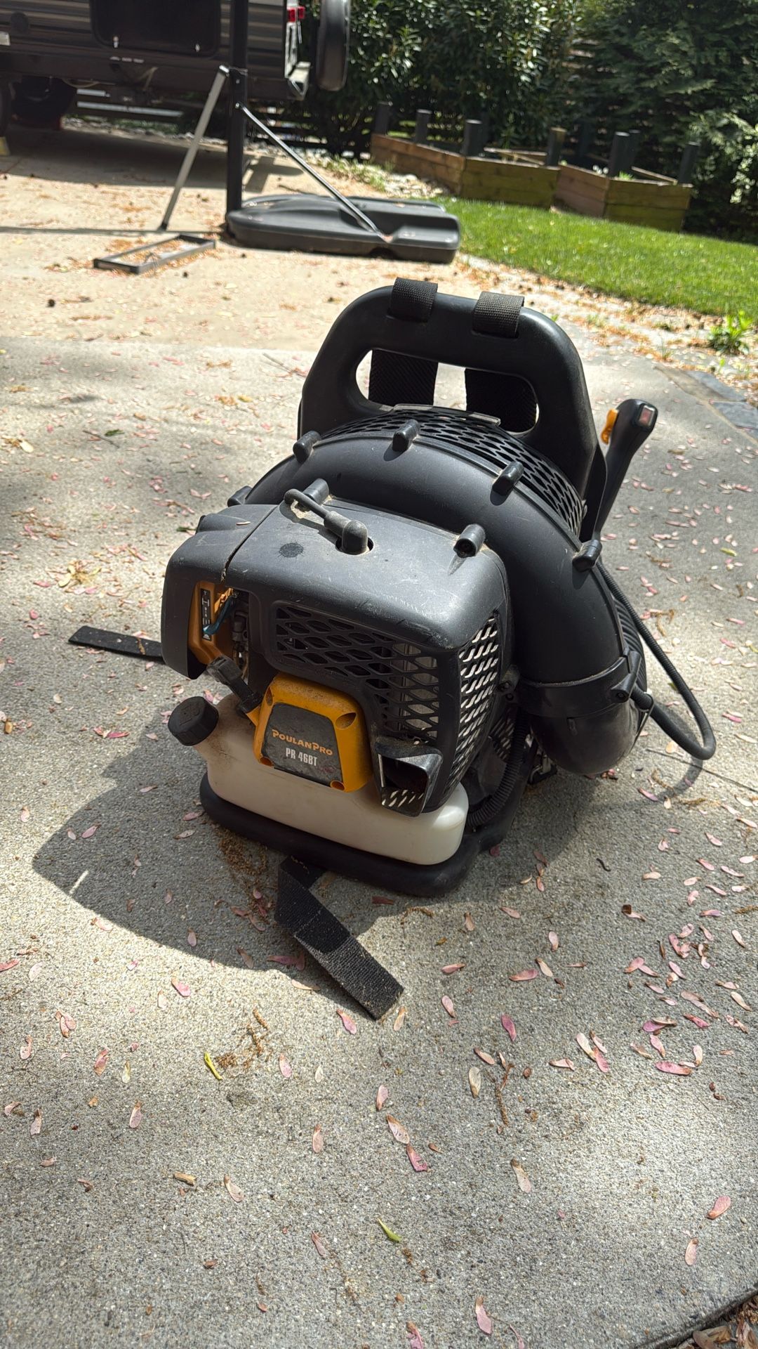 Poulan Pro Backpack Leaf Blower