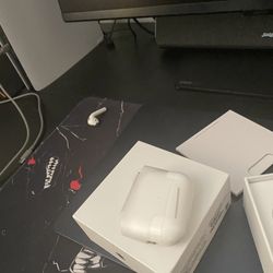 Open Box AirPod Pro Gen 2