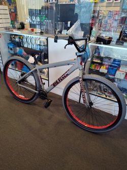 NEW 2025 SE BIG FLYER HD 39 MATTE GRAY RED SINGLE SPEED FREESTYLE WHEELIE RIPPER BIG BMX BIOE