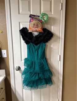 Costume