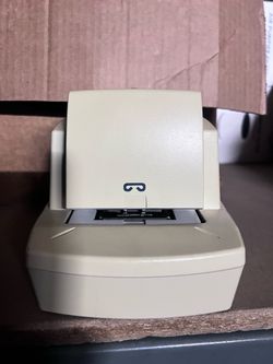 MAX CO EH-C591XA Heavy Duty Electric Stapler Has Yellowing Of Plastic  (Power supply not included)