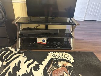 Glass Tv Stand. Great Condition