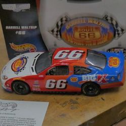 1999 1:24 NASCAR Darrell Waltrip Big K Route 66 K-Mart Ford TAURUS NEW W COA
