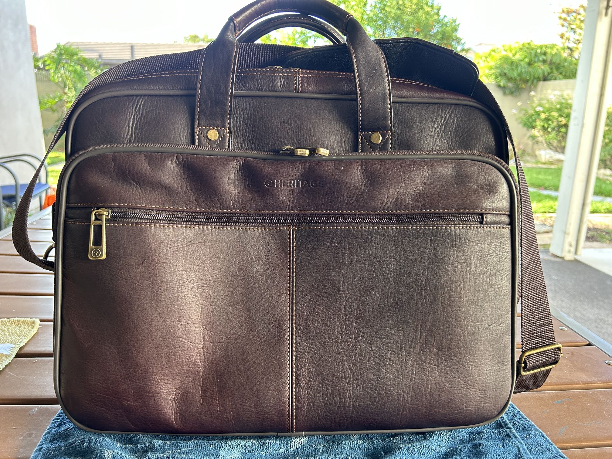 Genuine Leather Laptop 💻 Bag