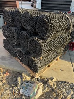 42 in black chain link