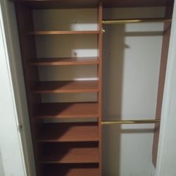Custom Closets 