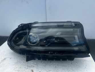 2023 charger headlights RH