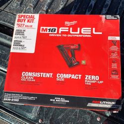 Milwaukee 15 Gauge Finish Nailer