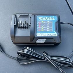 Makita DC10WD 10.8V–12V Lithium-Ion Battery Charger OEM Tested Working