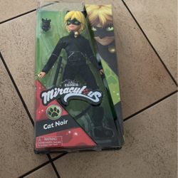 Miraculous Cat Noir Action Doll, 11 inches , Black