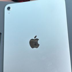 Apple iPad 10th Gen 