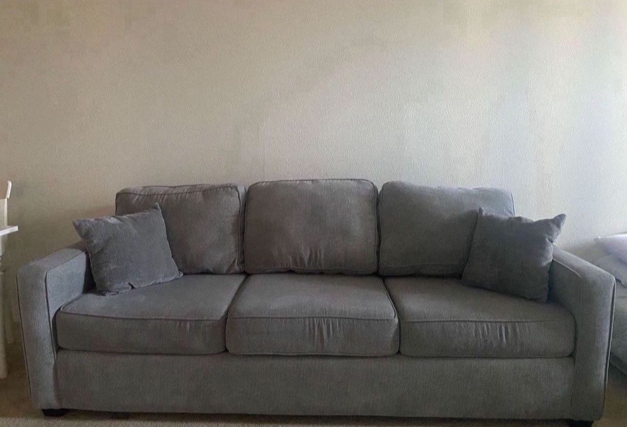 Couch Gray