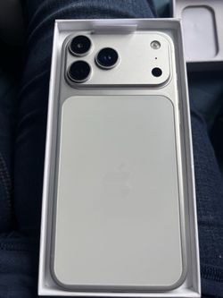 iPhone 17pro max