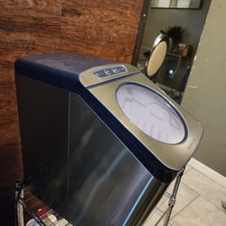 Ice Maker 