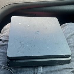 PS4 
