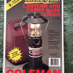 Coleman Propane Lantern w/ Carrying Case