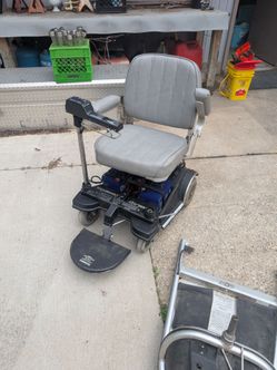 Handicap electric scooter