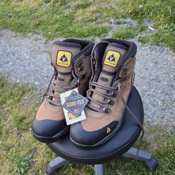 Vasque Goretex Vibram Boots