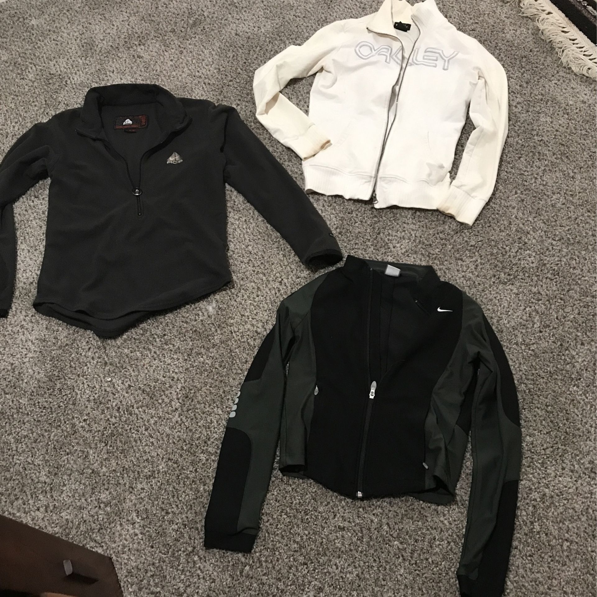 Lot Of 3 Size small Nike And Oakley Jackets