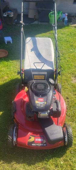 Toro lawnmower (pending)