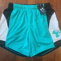 NWT New Under Armour Women's UA Baseline 6” Shorts Size Small