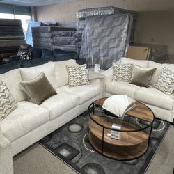 WHITE SOFA LOVESEAT🤯SALE