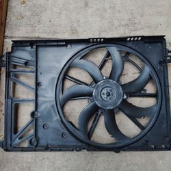 2018-2019 TOTOTA CAMRY COOLING FAN ASSEMBLY 