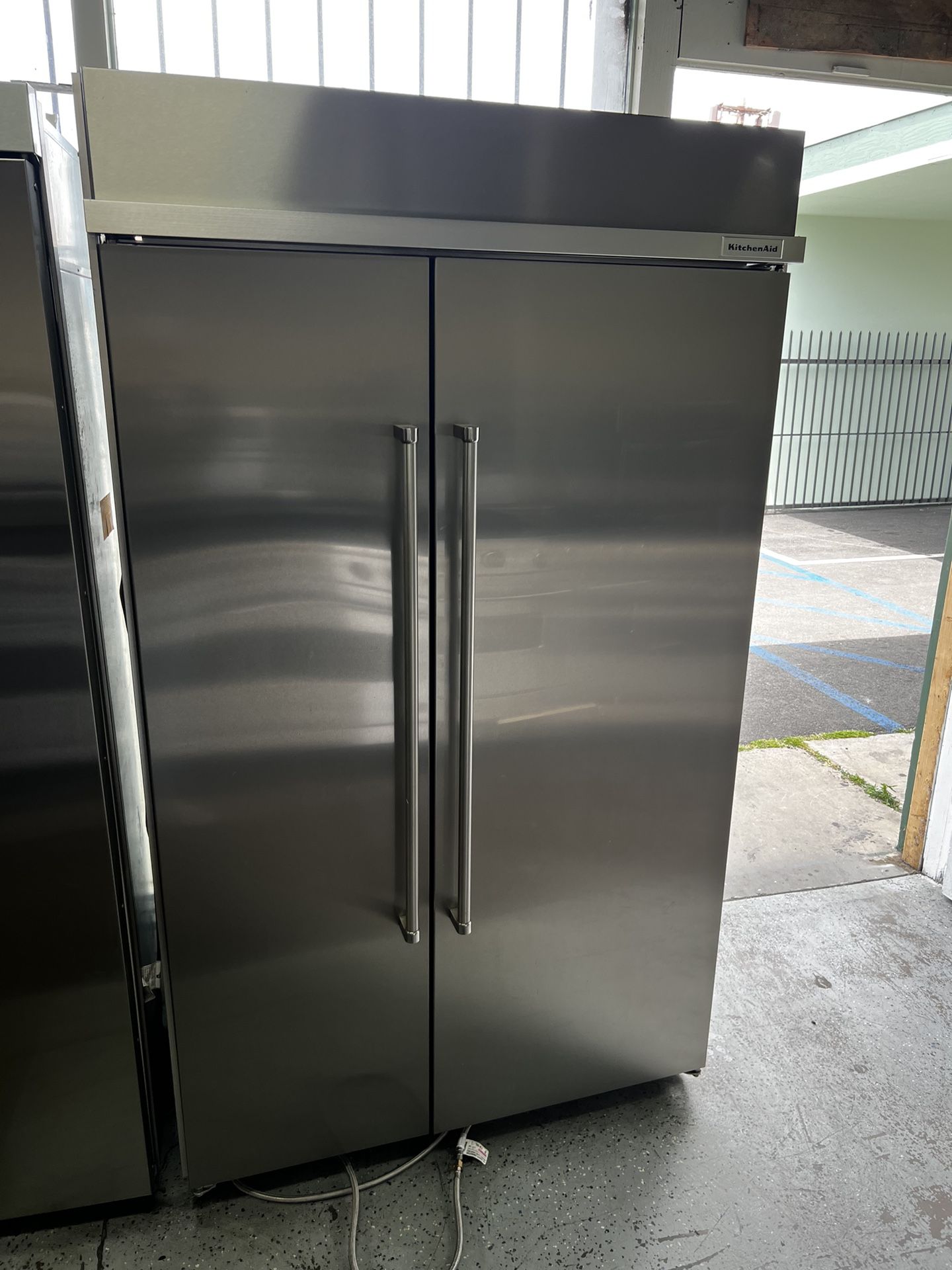 Kitchen Aid 48”wide Stainless Steel Built In Refrigerator Side By Side 